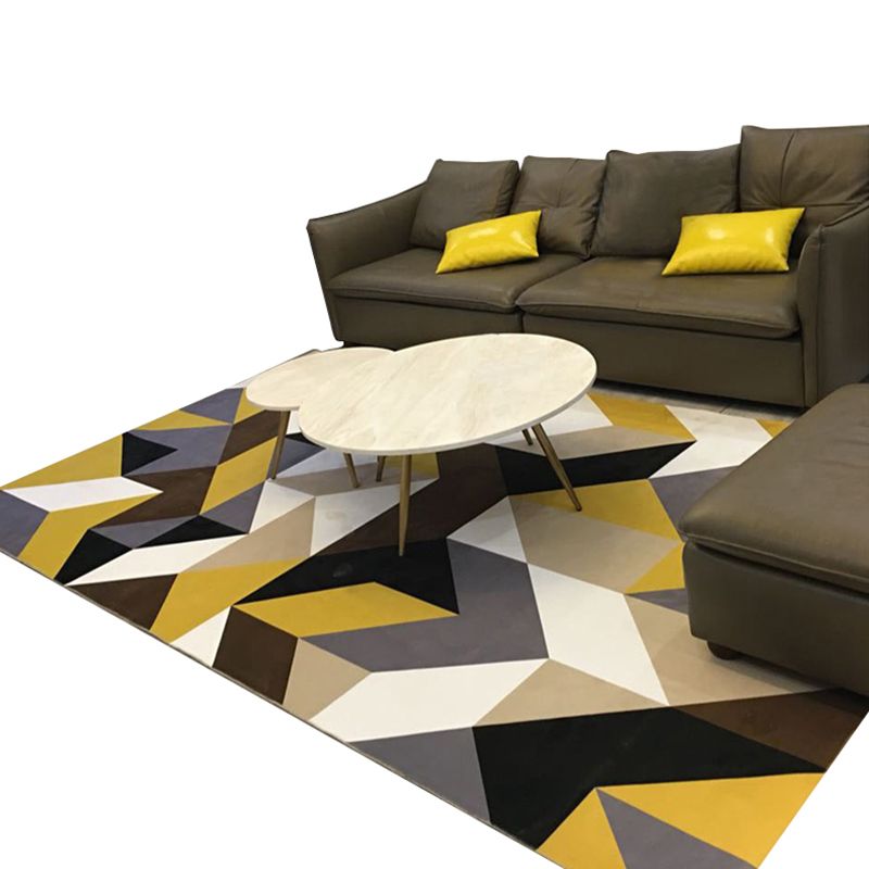Color Mixed Triangle Print Rug Polyester Contemporary Anti-Slip Backing Indoor Rug for Living Room