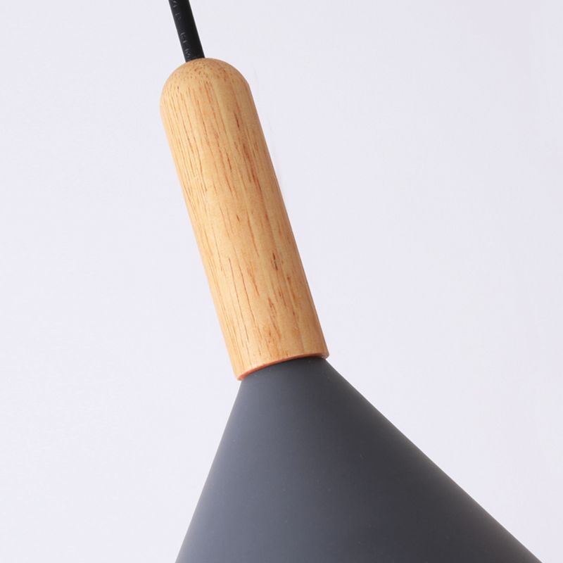 Modern Hanging Lamps 1 Head Pendant Light with Iron Shade for Living Room Bedroom