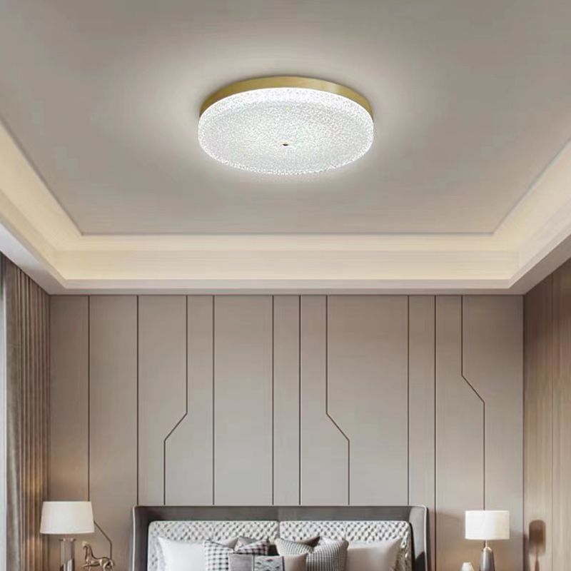 Modern Metal Ceiling Light Circle Shape Flush Mount with Glass Shade for Living Room