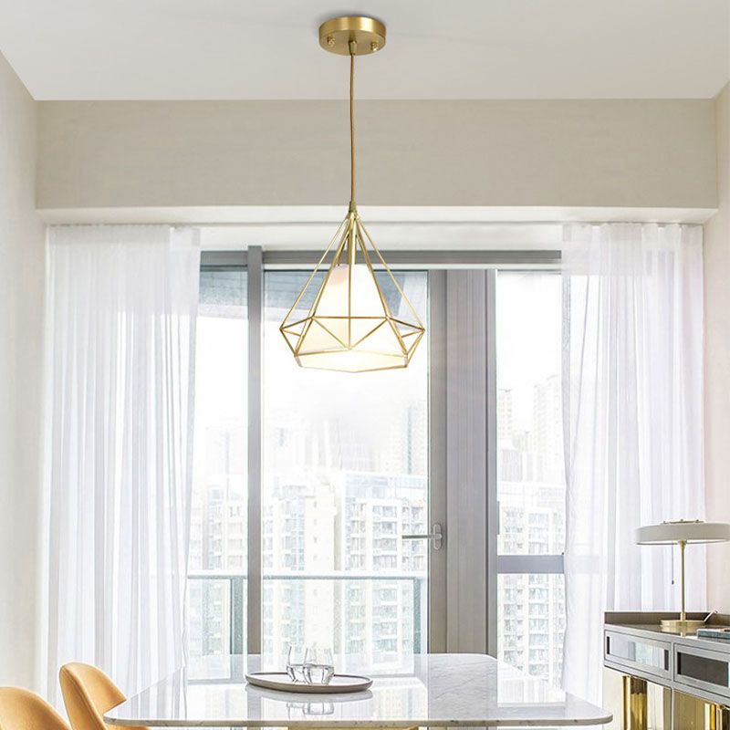 Luminaires suspendus à 3 légers avec nuance de cage, nordique de style cluster de style simple Lumière pour intérieur