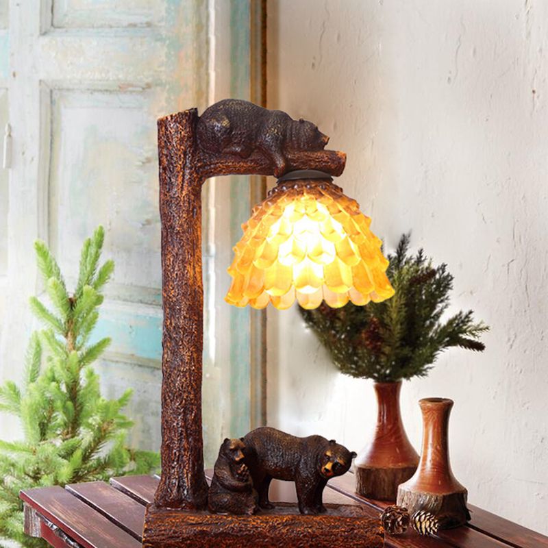 Bruine Pinecone Tafel Licht Classic Amber Glass 1 Lichte slaapkamer Taaklamp met beer
