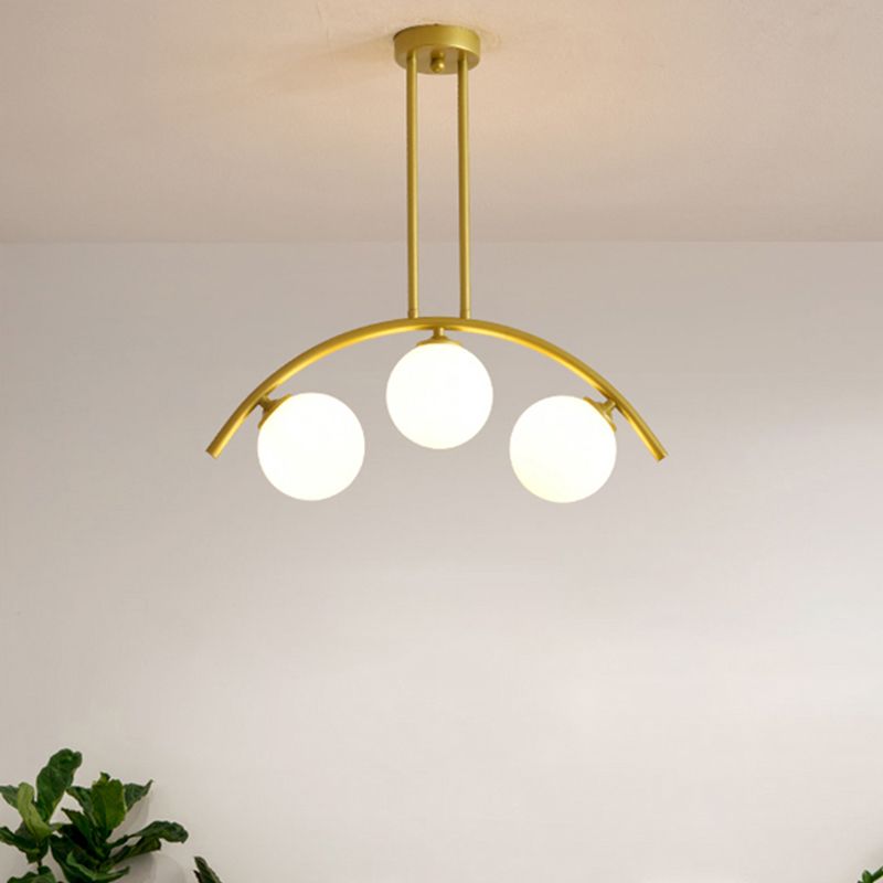 Pendente dell'isola postmoderno 3/5/7 light con luce piena di soffitto curvy in oro per ombra chiara/bianca per cucina