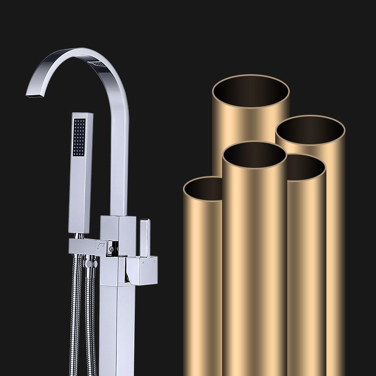 Floor Mounted Copper Freestanding Tub Filler High Arc Freestanding Faucet with Hose
