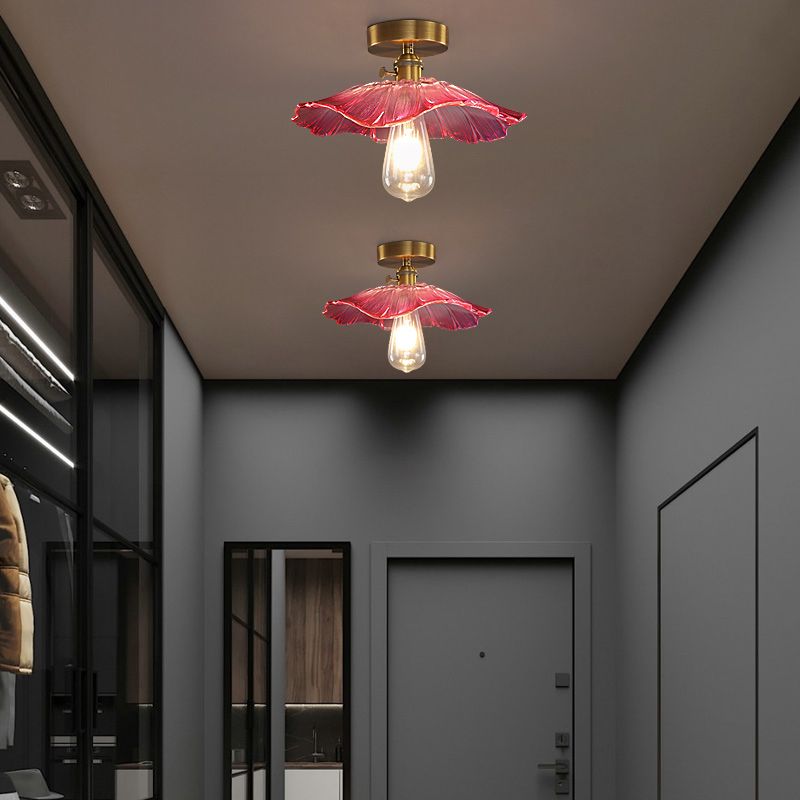 Contemporary Flower-Like Flush Light Fixture Glass 1 Light Flush Mount Lights in Gold