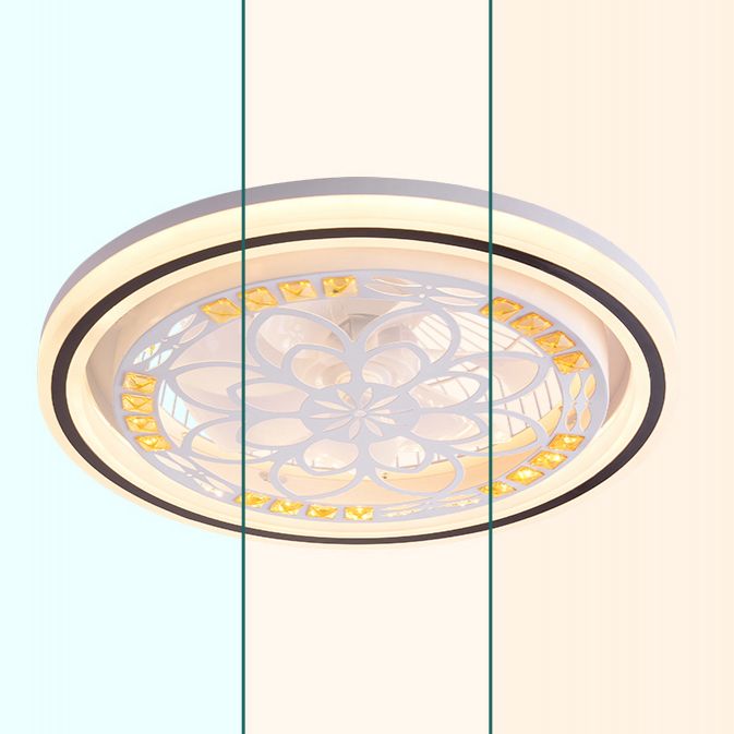 Metal Geometric Fan Ceiling Lighting Modern Style 1-Light Flush Mount Lamp