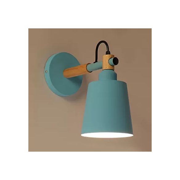 Eine leichte Eimer -Wandleuchte rotatierbarer nordischer Metallleuchten für Wohnzimmer