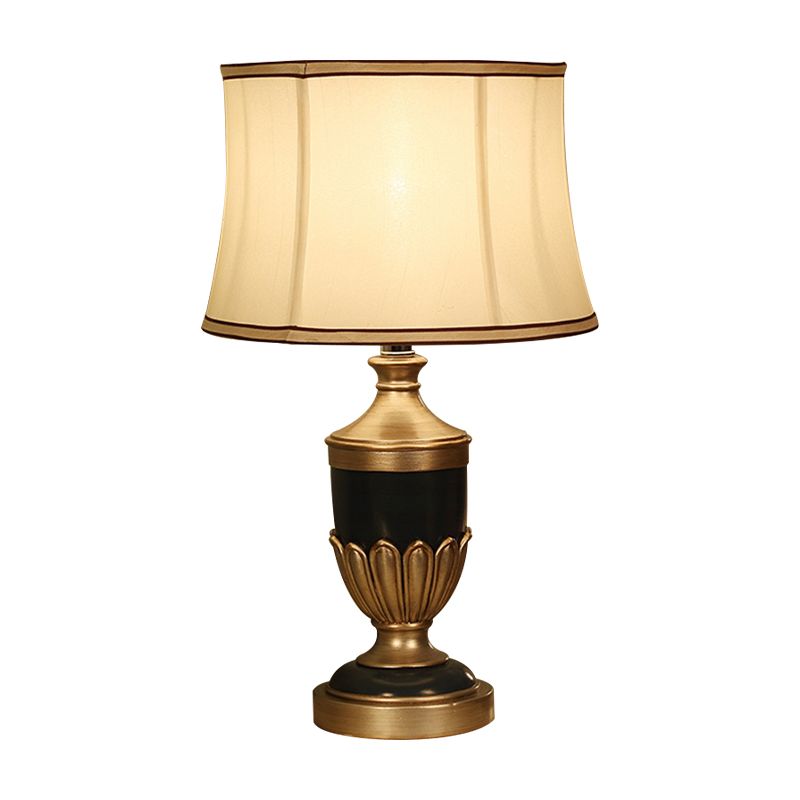Vintage Drum Shaped Desk Lighting 1 Head Fabric Night Table Lamp with Black/Brown/Green Pot Base