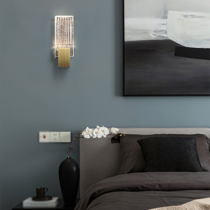 Modernism Metal Wall Mounted Sconce Crystal Shade Wall Light for Foyer