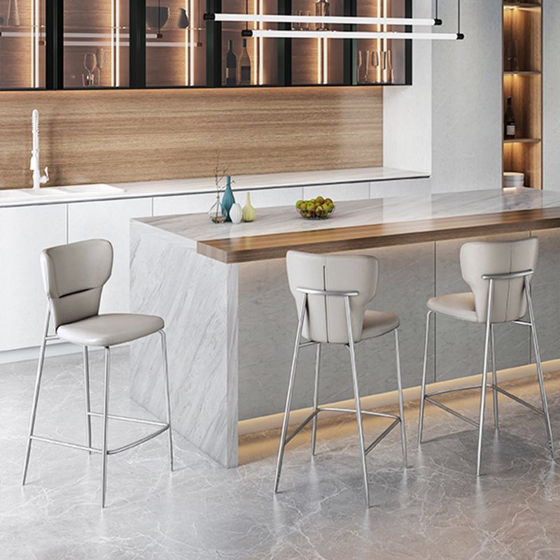 Modern Bar Stool Leather Backrest Counter Stool with Metal Base