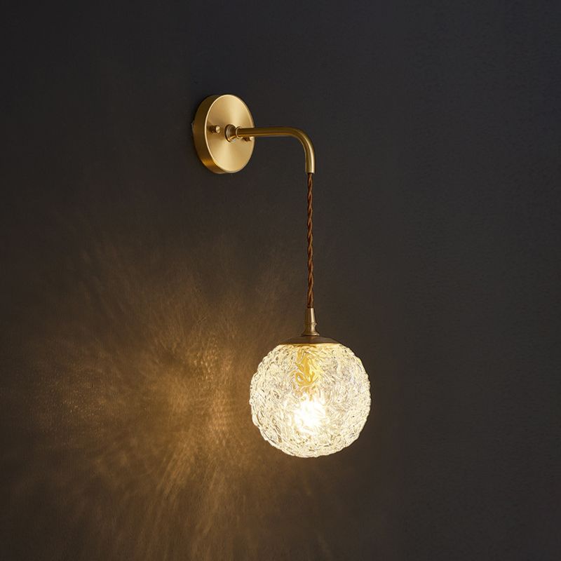 Luz de la plataforma de dormitorio iluminación de pared dorada de estilo moderno con sombra de cristal de bola