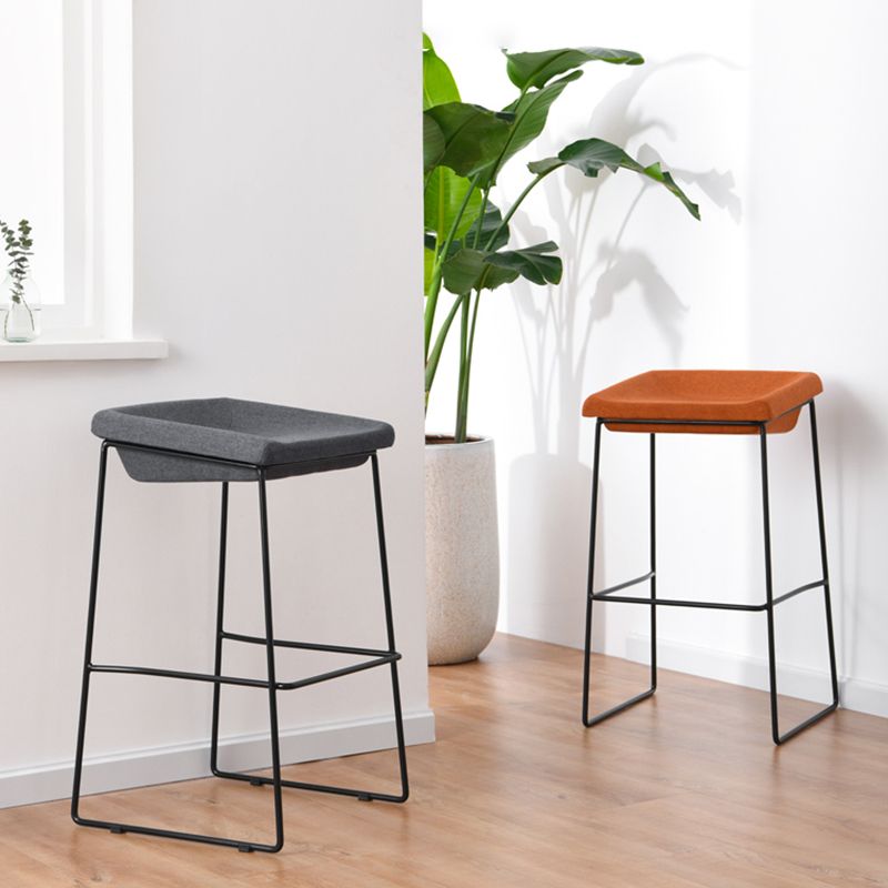 Modern Armless Backless Counter Stool Iron Bar Stool with Cushion and Pedal for Kitchen