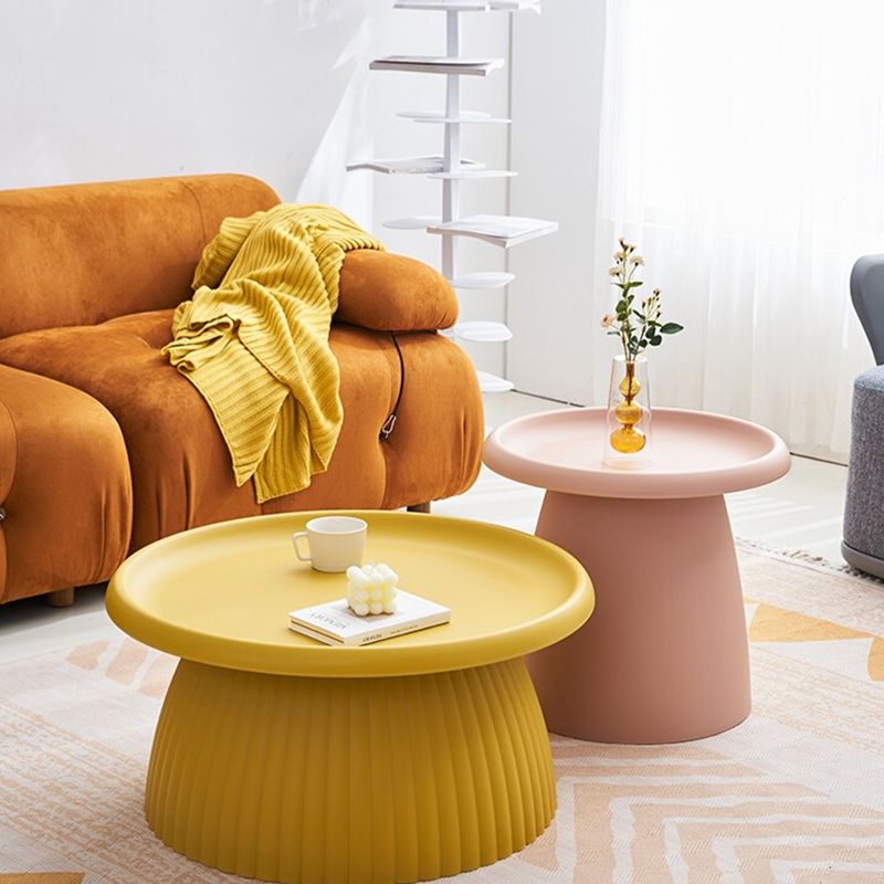 Glam Corner Table Plastic Round Pedestal Side End Snack Table