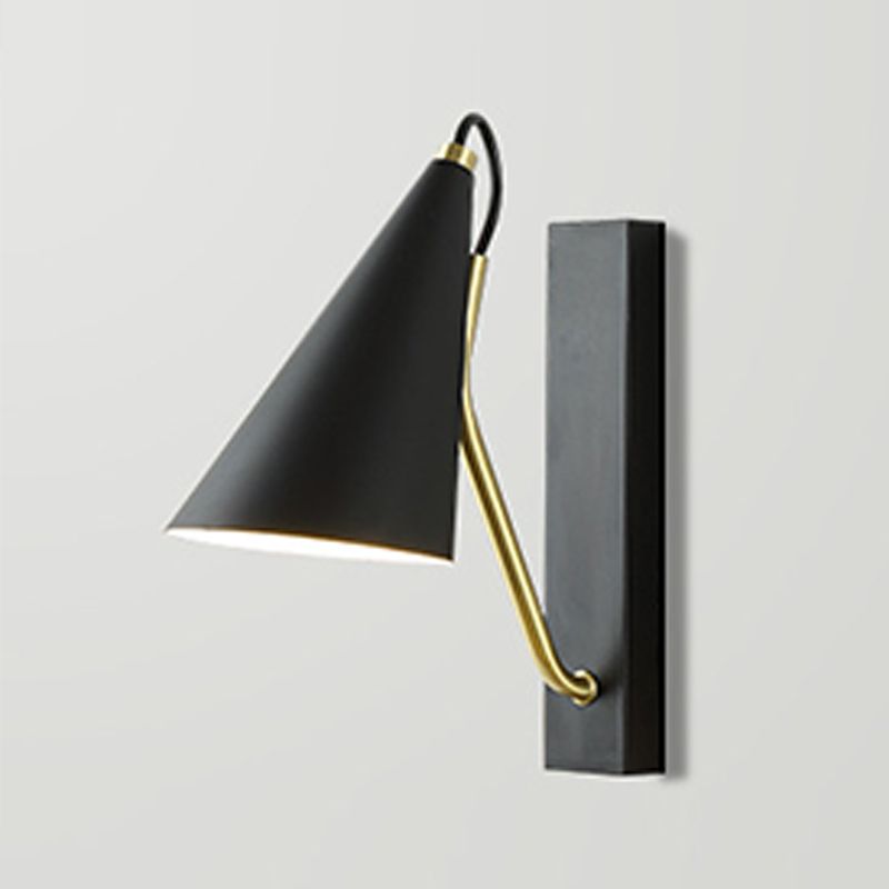 Contemporary Wall Sconce Household Metal Shade Wall Mounted Lamp for Sitting Room
