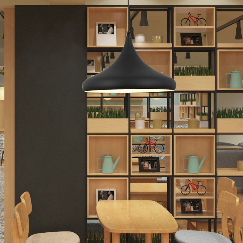 Nordic Style Shaded Pendant Light 1-Light Metallic Suspension Light Fixture in Black