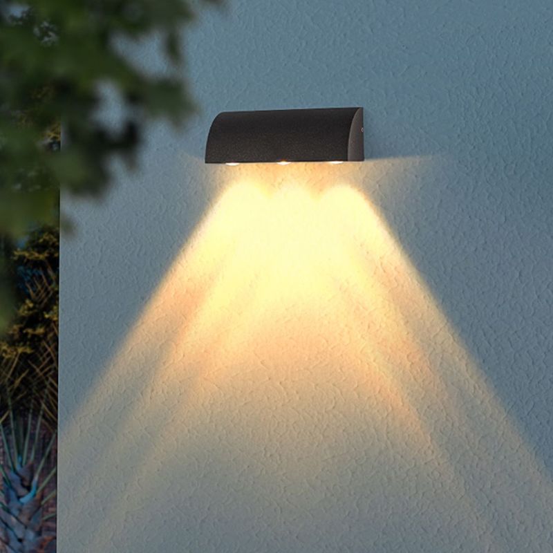 Contemporary Wall Sconce Black Curve Wall Light Fixture for Courtyard
