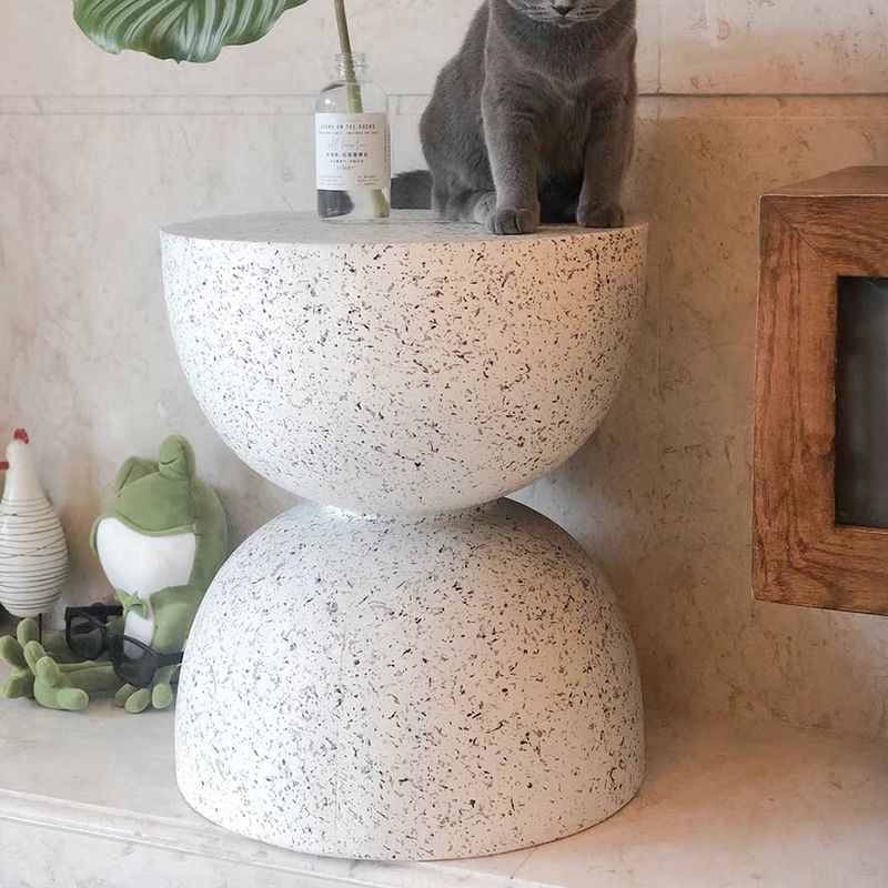 Contemporary 15.74" Wide End Table Round Concrete Side Table
