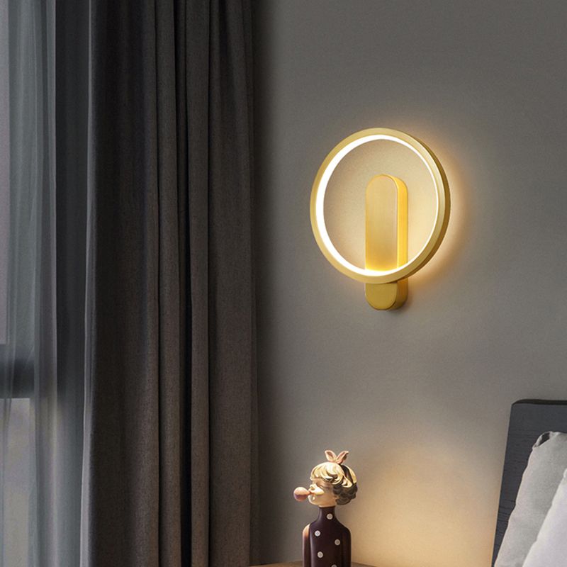 Brass Geometric Wall Light Nordic Style LED Wall Sconce for Living Room