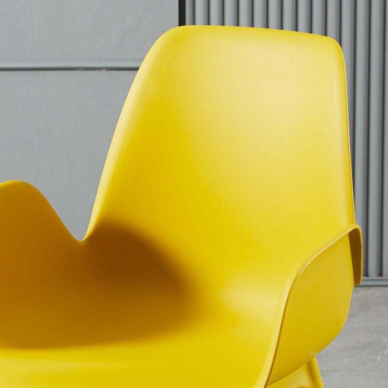 Modern Plastic Arm Chair Parsons Chair in Matte Finish for Kitchen