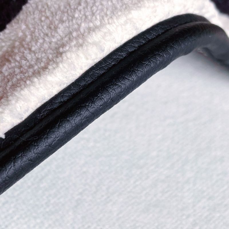 Beige Modern Area Rug Geometric Pattern Polyester Carpet Stain Resistant Rug for Bedroom