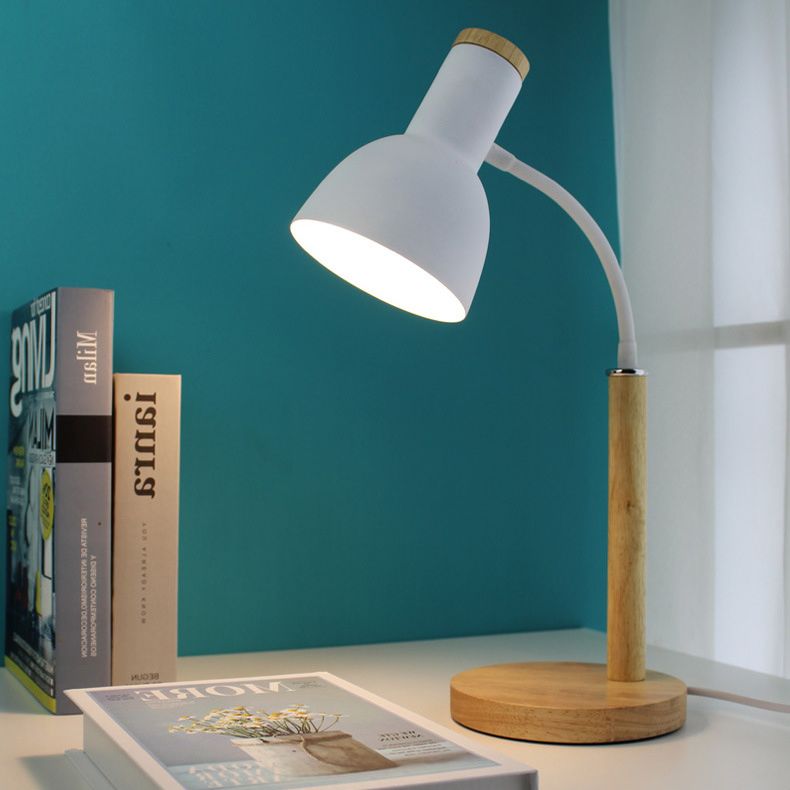 Bell Shade Bedroom Reading Lampe Metal 1-Light Nordic Night Light avec un bras flexible