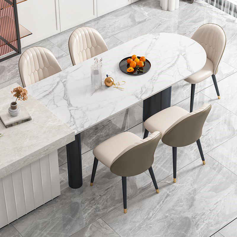 Mesa de comedor Simplicity de 3 patas en tono blanco de piedra sinterizada para comedor