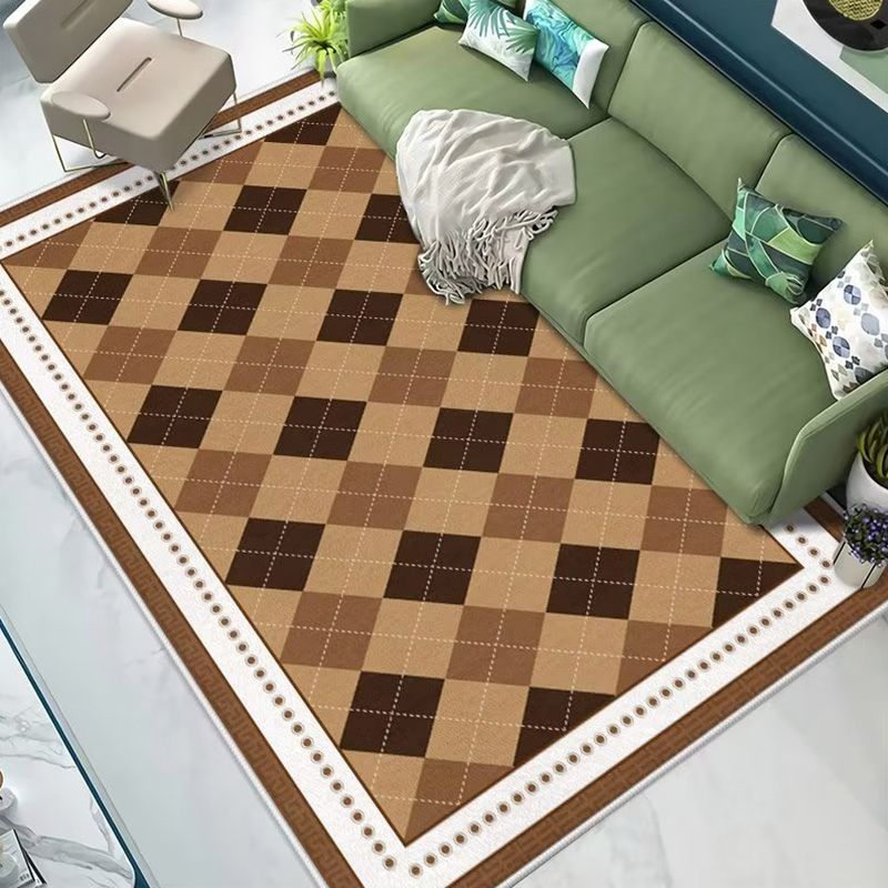 Brown Circle Rug Polyester Modern Area Rug Washable Rug for Living Room