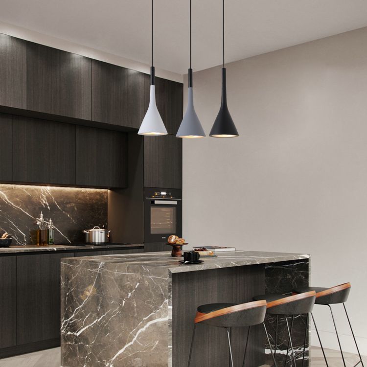 Aluminum Trumpet Shaped Pendant Light Nordic 1 Bulb Suspended Lighting Fixture