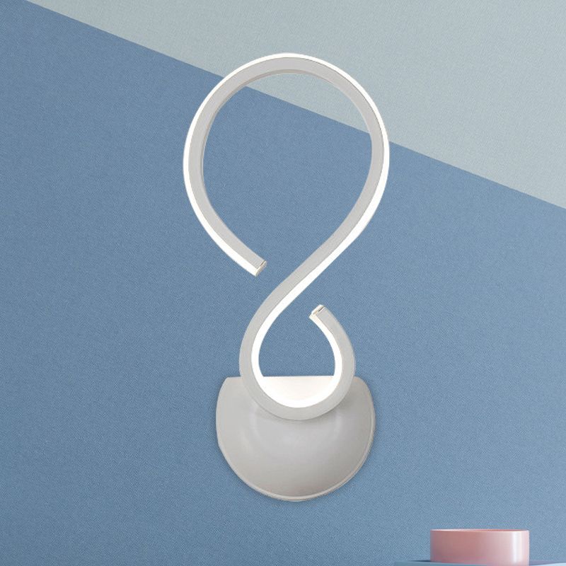 Twisting Acrylic Wall Light Sconce Simplicity LED White Finish Wall Mounted Lighting for Living Room