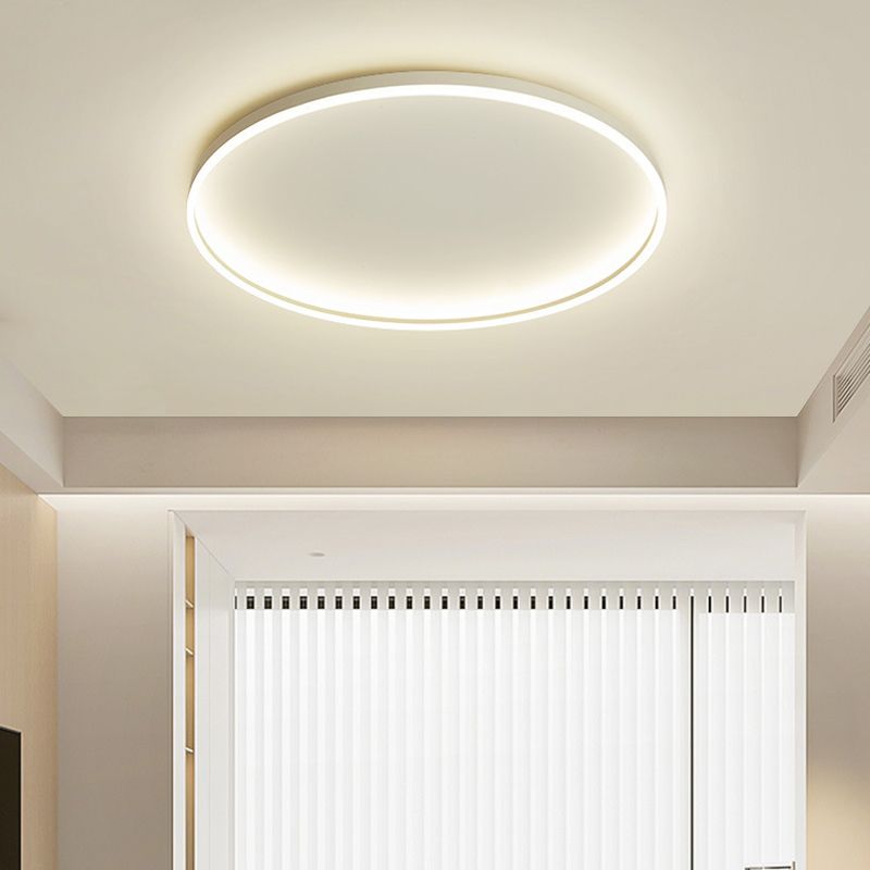 Round Shape Flush Mount Lighting Modern Flush Mount in White Finish