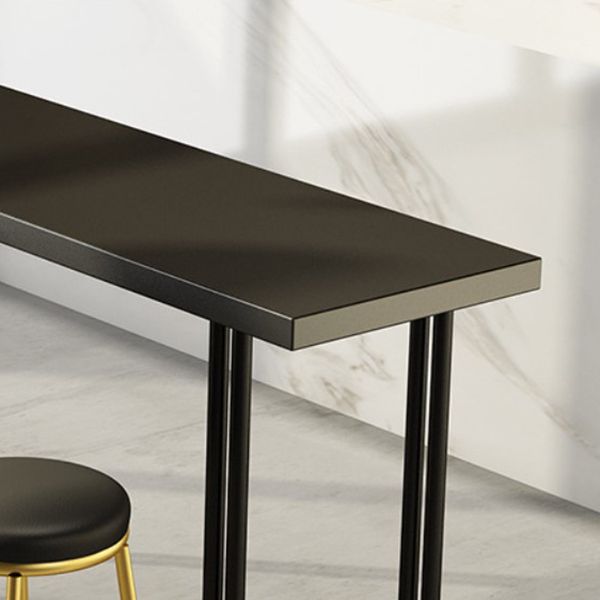 Table de la table de style nordique Pine Top Pub Table avec cadre en or noir (seule table)