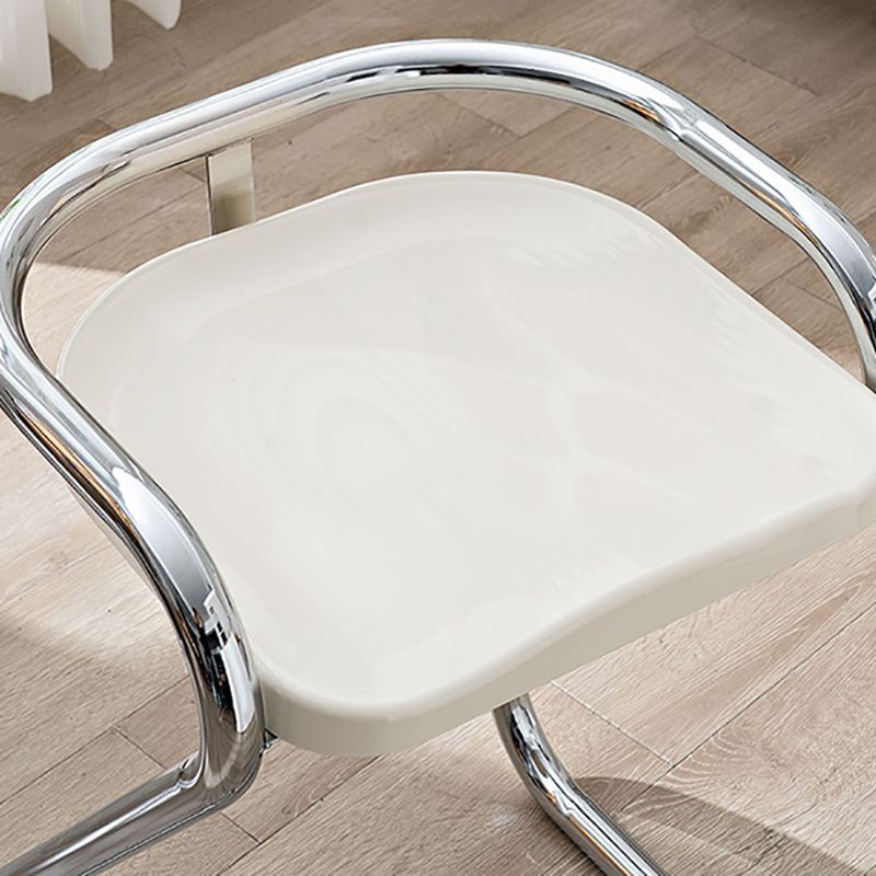 Modern Contoured Seat Low Back Armless Bar Stools with Metal Base