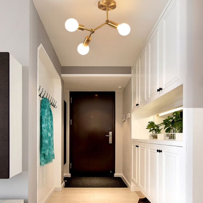 Metall freiliegende Glühbirne Halbflush Mount Leichte Dachbodenschlafzimmer Deckenmontage Leuchte in Gold