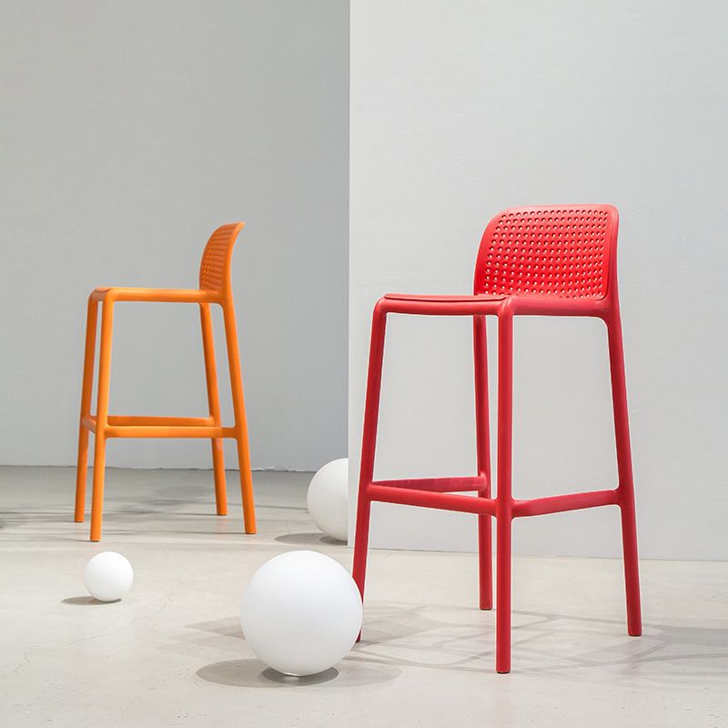 Contemporary PP Bar and Counter Stool Low Back Stool with 4 Legs