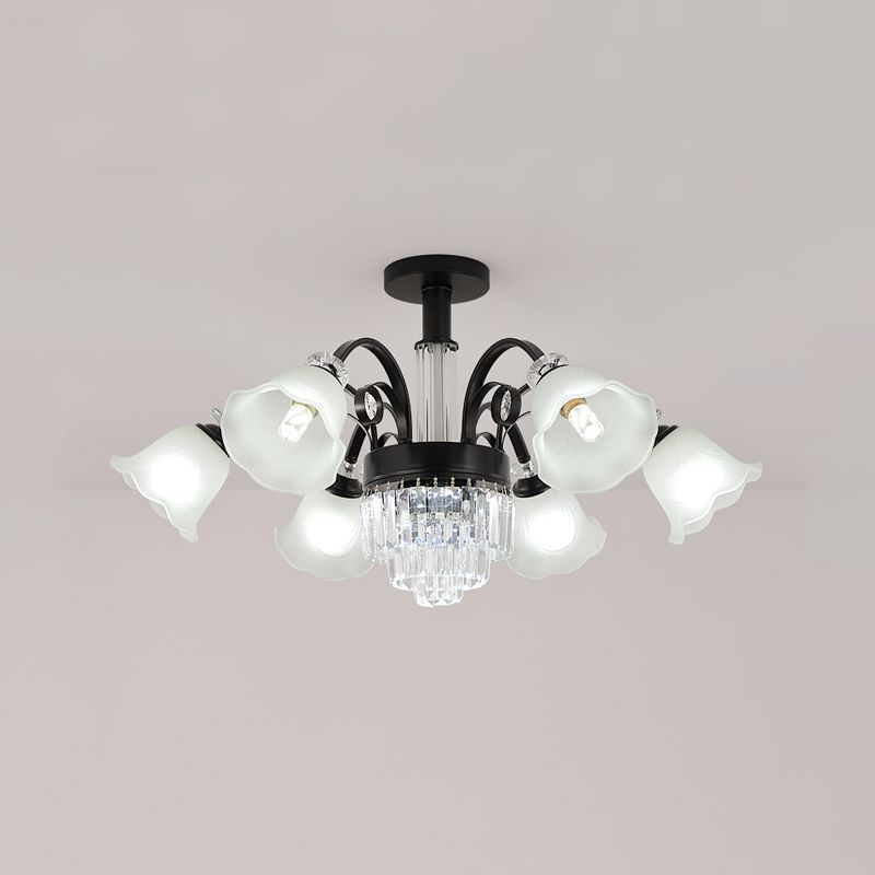 Éclairage de plafond multi-tampon traditionnel à lampe métallique avec une teinte en verre de fleur