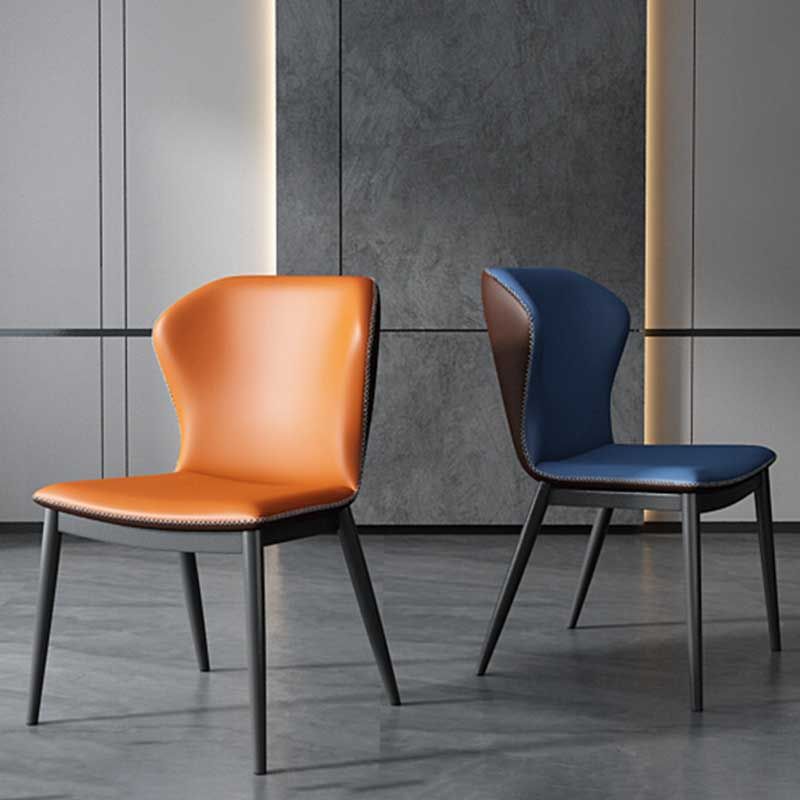 Chaise de salle à manger en cuir de style contemporain, chaise latérale à oreilles pour usage domestique