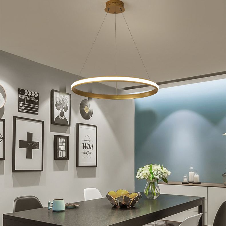 Iluminación colgante de anillo brillante externo simplicidad lobby de metal LED LED en oro