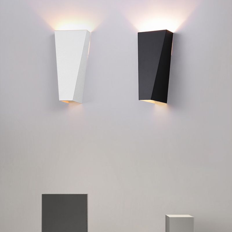 LED Wall Lamp Modern Style Wall Mount Lamp with Iron Shade for Bedroom