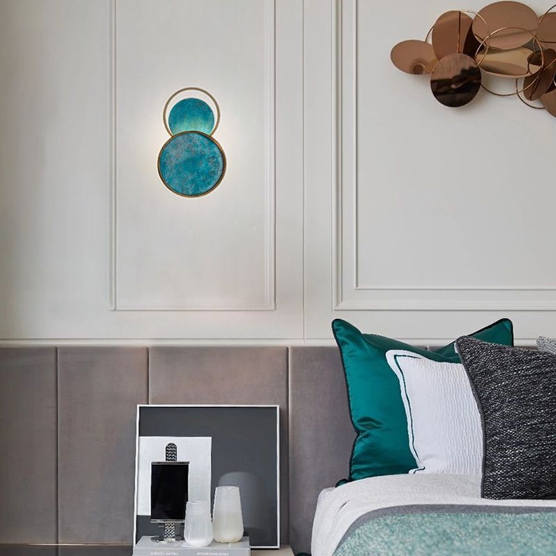 Modern Style Wall Lamp 1-Light LED Wall Mount Lamp with Glass Shade for Bedroom