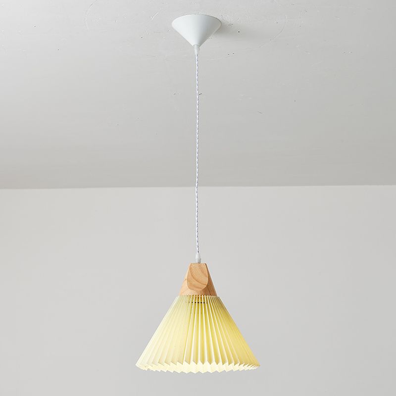Pleated Fabric Shade Hanging Lamp Nordic Style Single Wood Pendant Lighting for Diner
