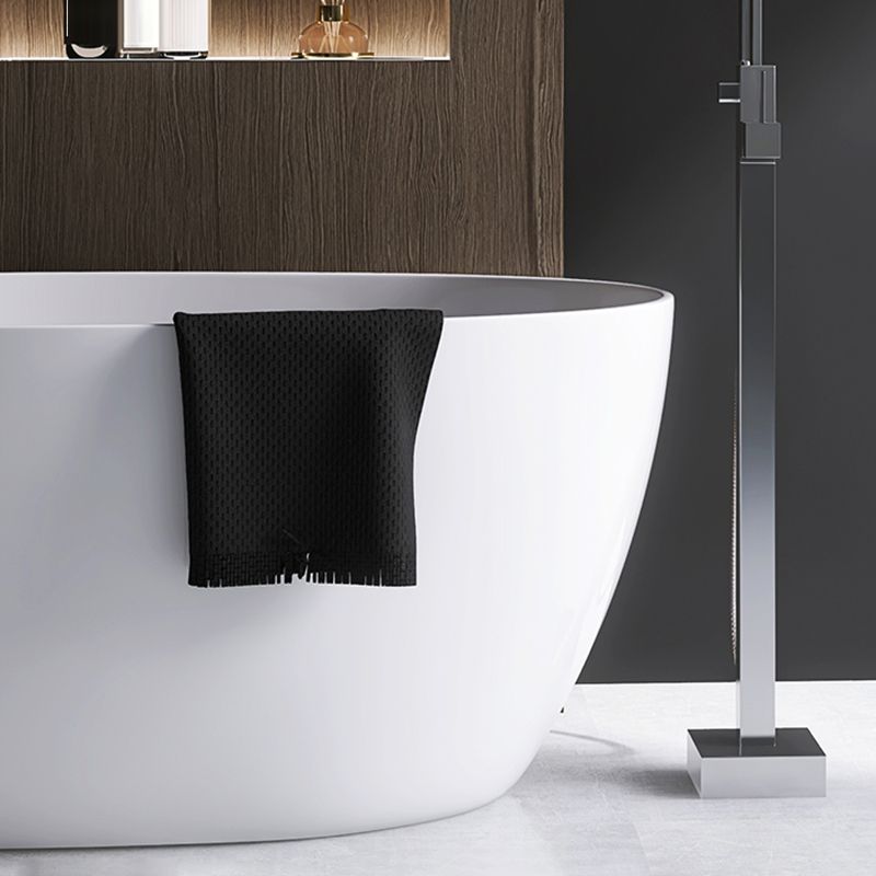 Modern Ellipse White Acrylic Bathtub Freestand Soaking Bathtub with Drain Bath Tub