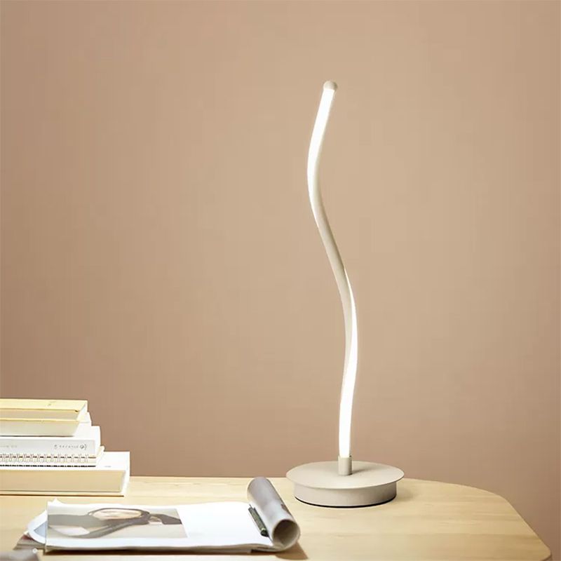 LED Curved Task Light Modernism Acrylic Night Table Lamp in White/Black for Living Room