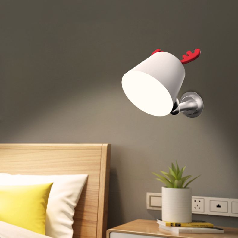 Minimalism Metal Wall Mount Lamp Bedroom Wall Lighting Fixture with 1 Light