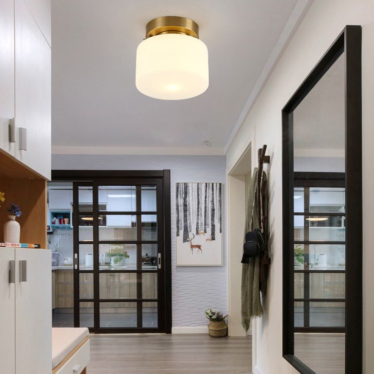 Lámpara de techo cilíndrica de cristal de estilo tradicional, placa de techo de latón, accesorio de iluminación mini para dormitorio de 1 luz