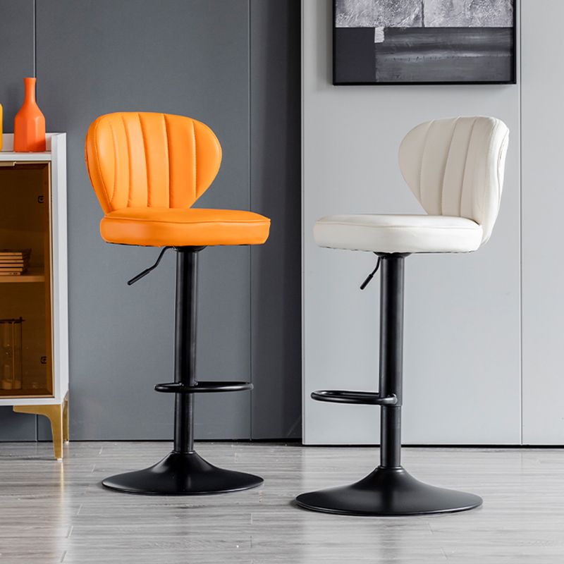Contemporary Leather Swivel Barstool Indoor Bar Stool with Iron Legs and Low Back