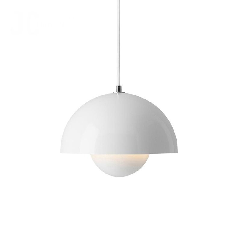 Modern Minimalist Style Globe Ceiling Pendant Light 1 Light Pendant Lighting with Metal Shade