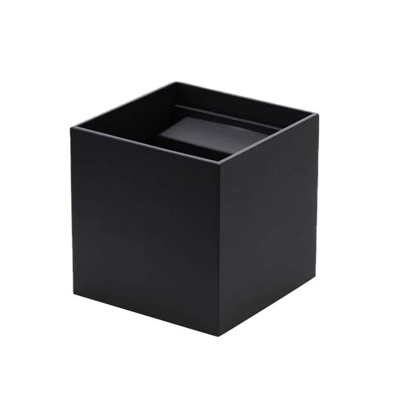 Geometric Shape Wall Lamp Modern Style Metal Wall Light in Black