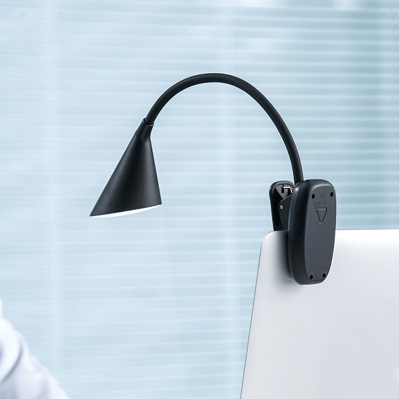 Coup de table à pinces conique Macaron Plastique Couple de chambre LED LECTURE LED avec un bras flexible