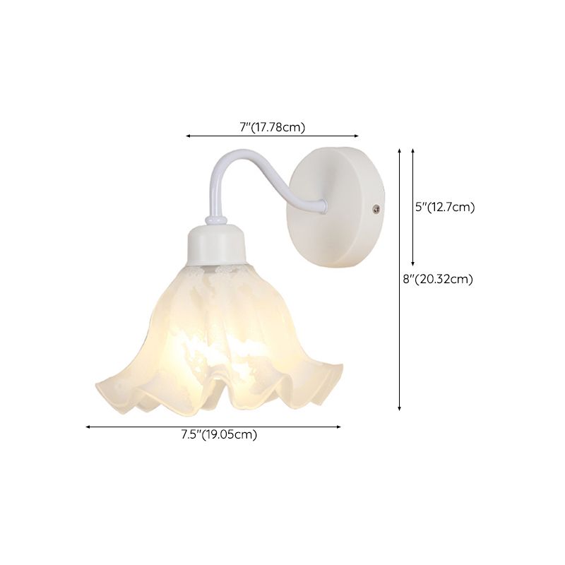 Modern Metallic Wall Light Sconce Minimalist Wall Light Fixture for Bedroom