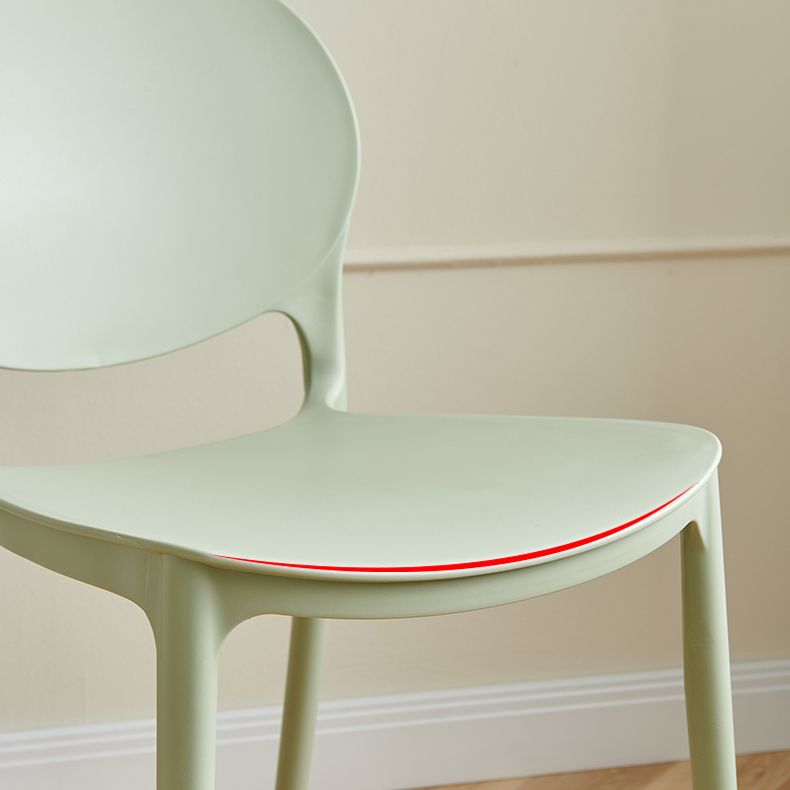 Plastic stapelbare armloze eetkamerstoelen open stoel met de achterkant (set van 4)