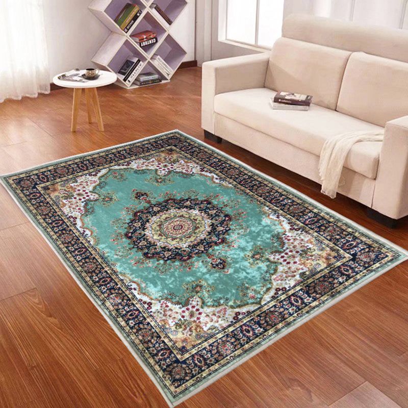 Fancy Red Carpet Medallion Pattern Traditional Area Rug Polyester Non-Slip Backing Rug for Bedroom